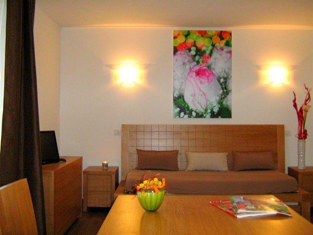 Comfort Aparthotel Mutzig Portes D'Alsace Exterior photo