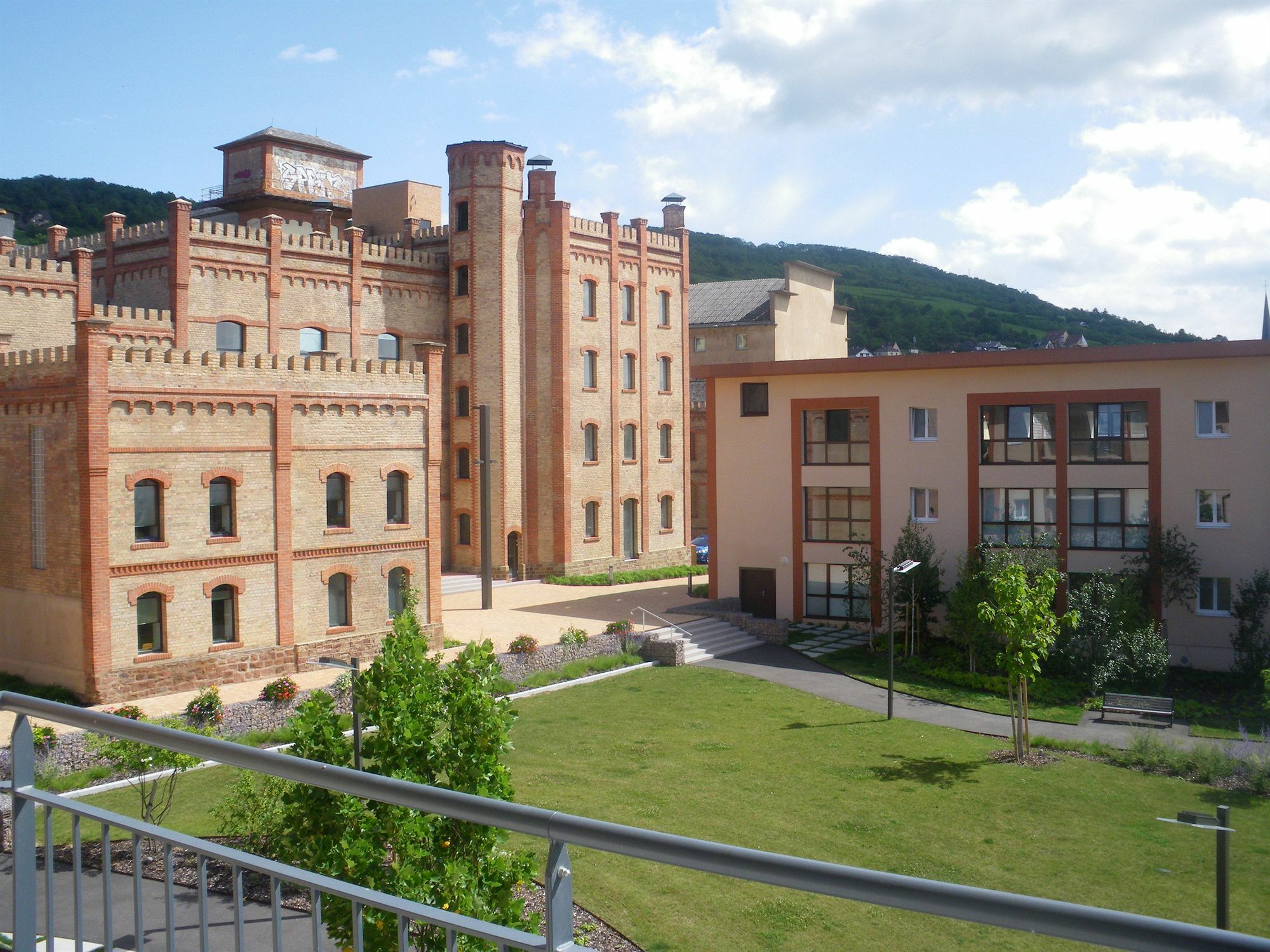 Comfort Aparthotel Mutzig Portes D'Alsace Exterior photo